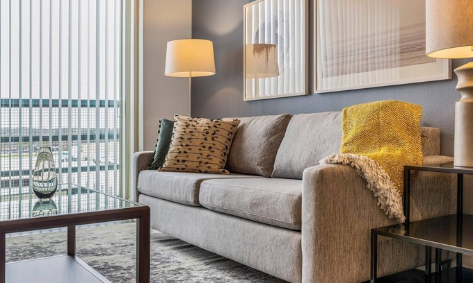 Klein Apartment | Landing | Stunning 2BD, Gym, Clubhouse