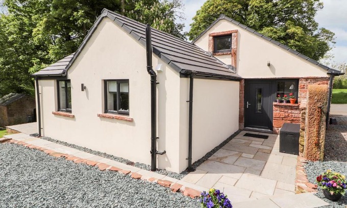 Westward House | Lands Brow Lodge