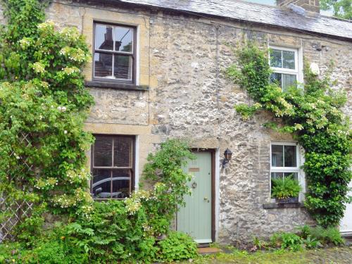 Langcliffe House | Langcliffe Lock Cottage