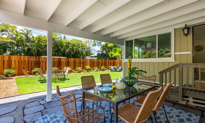 Lanikai House | Lanikai Hale - 2 cottages to rent together or separately - sleeps up to 12