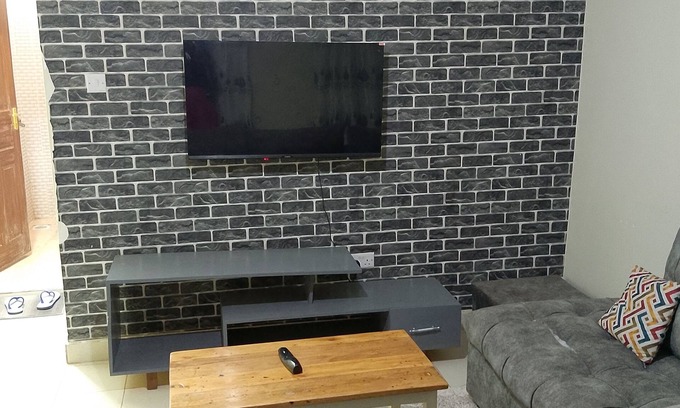 Juja Bed & Breakfast | Lanova bed & breakfast with WiFi