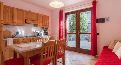 Chiesa in Valmalenco Apartment | Lanterna Apartment 2