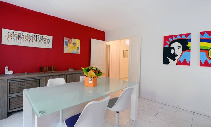 Part Dieu - Bir Hakeim Apartment | Large and bright 77 m² T3 with garage located in Garibaldi
