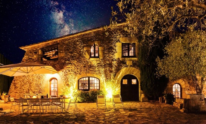 Forallac Villa | LARGE CATALAN FARMHOUSE WITH PRIVATE POOL, CLOSE TO PERATALLADA AND THE COAST