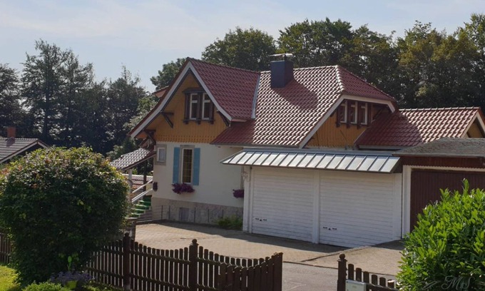 Bad Sachsa House | Large group house with nine bedrooms and six bathrooms in the southern Harz