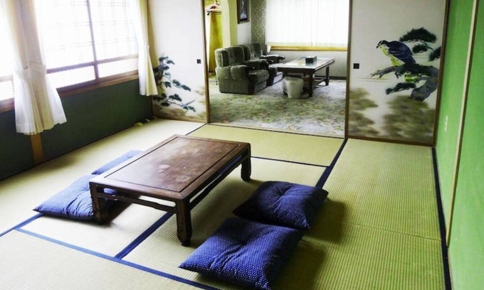 Nakajimakoen House | Large house near Nakajima Park 140 Nakajima Koe - TOMA HOUSE / Sapporo Hokkaidō