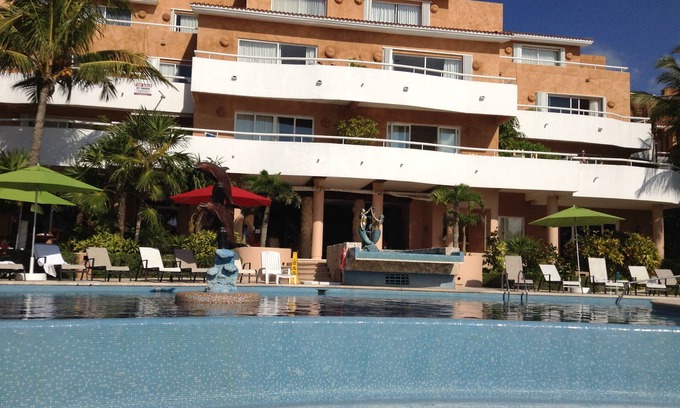 Playacar Beach Condo | Large 2 bedroom Condo in Private Oceanfront Resort