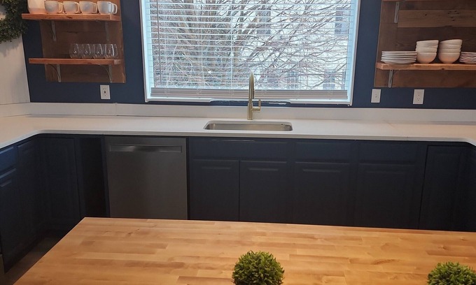 Waterville Apartment | Large open concept Apartment in downtown Waterville. Completely renovated