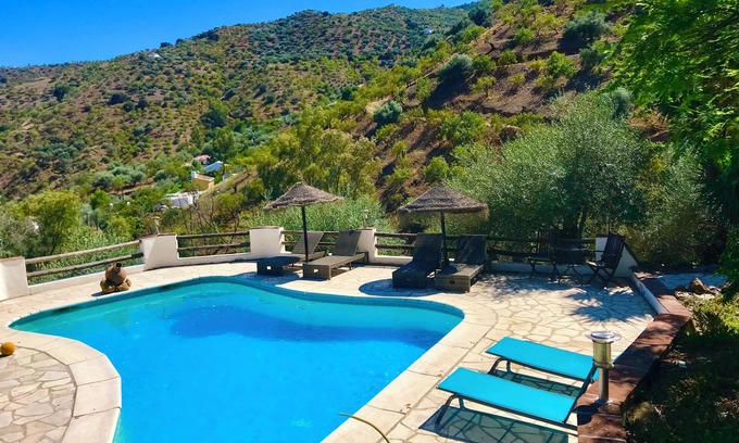 Riogordo Other | Large traditional CORTIJO, Large Private pool, Ping Pong table , family/groups