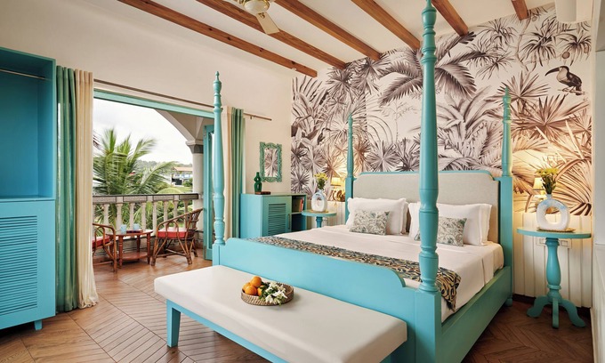 Baga Hotel | Larios Beach Holidays