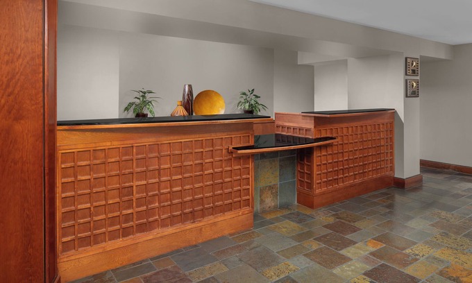 Hillsboro Apartment | Larkspur Landing Extended Stay Suites Hillsboro