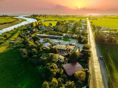 Karamea Hotel | Last Resort Karamea