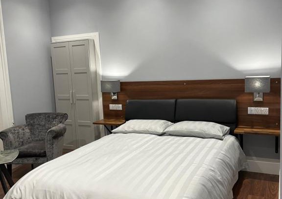 Falkirk Hotel | Laurieston Inn