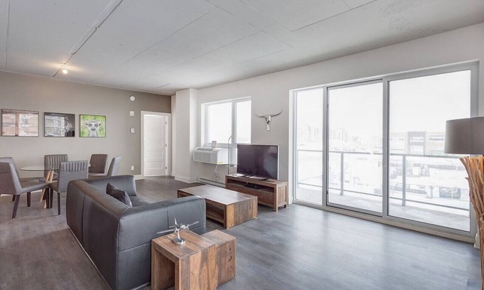 Laval Apartment | Laval - Equinoxe 3B2B