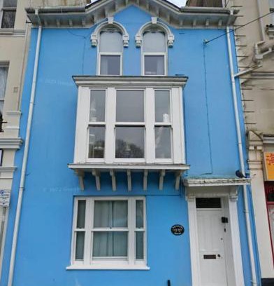 Dawlish Apartment | Lawn View Apartment