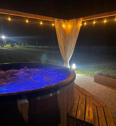 Drawno House | Leśna Osada -Dominikowo -sauna , balia