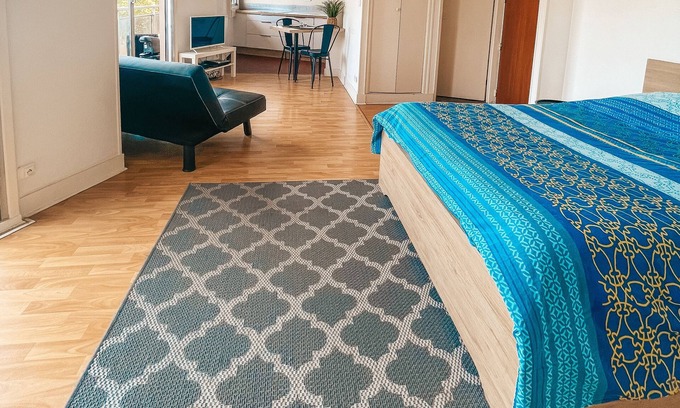 Brive-la-Gaillarde Apartment | Le Bouton Dor, Studio Lumineux Avec vue et Parking Sécurisée