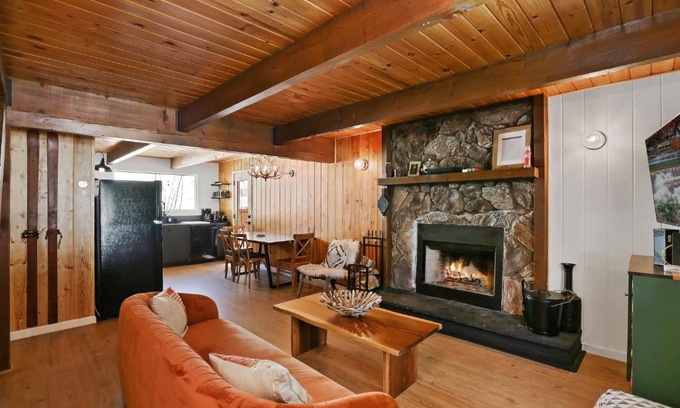 Arrowbear Lake Ski Chalet | Le Chalet of Arrowbear Lake