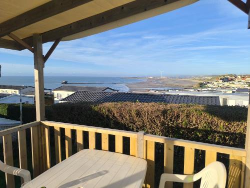 Le Portel Other | Le champ de vagues à Le Portel