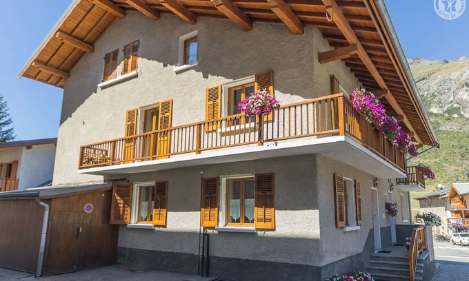 Lanslevillard House | Le Chardon - VAL CENIS