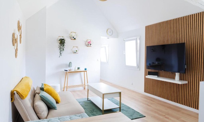 Cormeilles-en-Parisis Apartment | Le Charmant Cormeillais