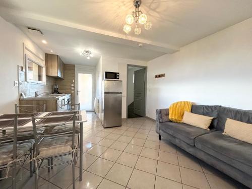 Saint-Pierre-d'Albigny House | Le Chavanna - Terrasse Parking - CLG Savoie
