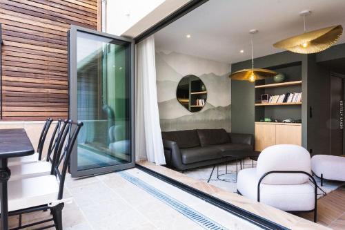 Dommartemont House | Le CLOS SAINTE-GENEVIEVE