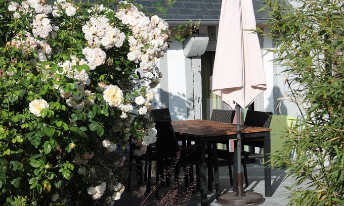 Le Hanouard House | LE COLVERT 4-star furnished holiday home with PRIVATE JACUZZI and PRIVATE SAUNA