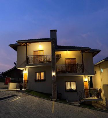 Monte Verde Ski Chalet | Le Cottage