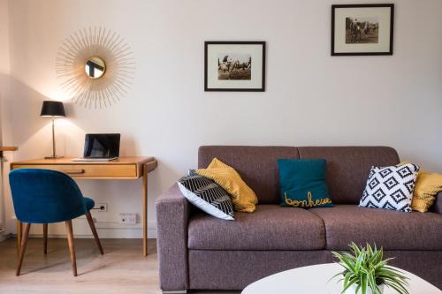 Apremont House | Le Criollo