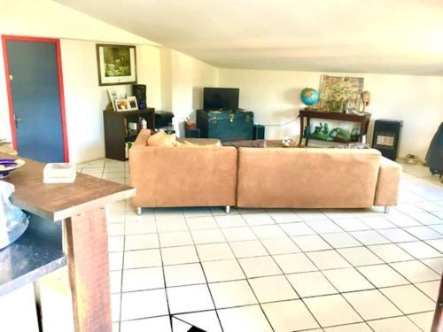 Champvert Apartment | le dépot Appartement du canal 80m2 à champvert