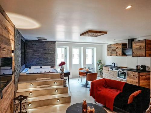 Annecy Old Town Apartment | Le Enecy - Spa - Cœur Vieille ville