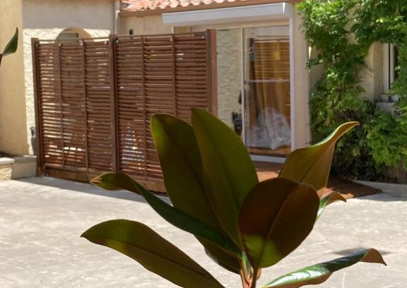 Istres Apartment | le Garden Cocoon