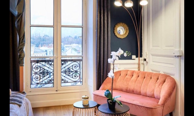Aix-les-Bains City Center Apartment | Le Gatsby 3 étoiles