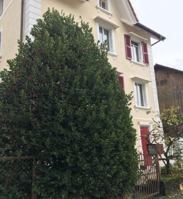 Cormoret House | Le Houx