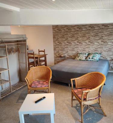 Roquemaure Bed & Breakfast | le mas rocamour