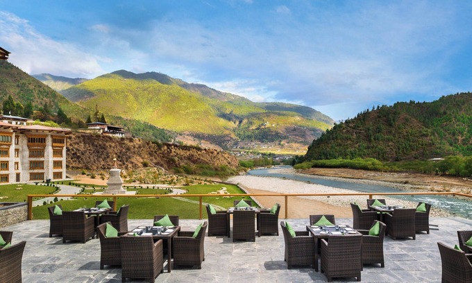 Paro Resort | Le Meridien Paro, Riverfront