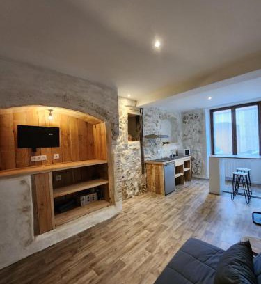 Casteljaloux Apartment | Le meublé de Jules et Jade