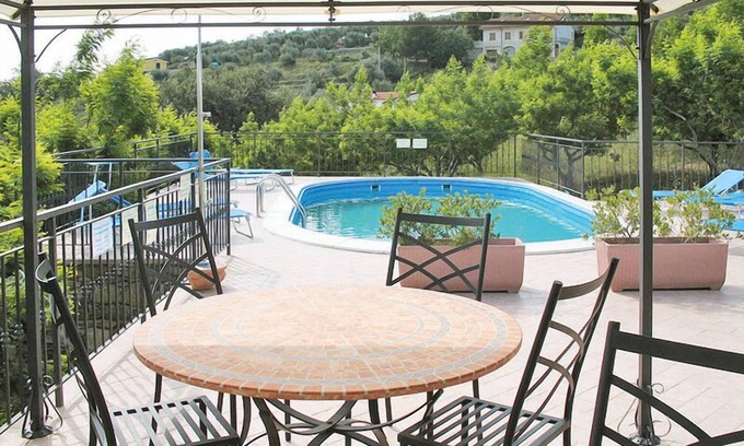 Torrazza Apartment | Le Mimose 6 Pax - Three Bedroom Apartment, Sleeps 6