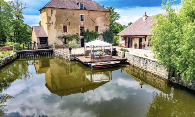 Saint-Pierre-les-Etieux House | Le Moulin de Gâteau