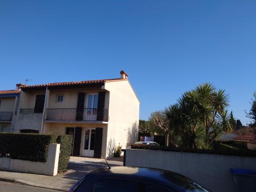 Latour-Bas-Elne House | Le Palol Latour-Bas-Elne