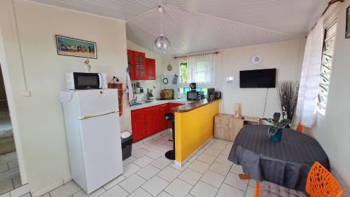 Sainte-Marie Apartment | Le petit nid vanillé