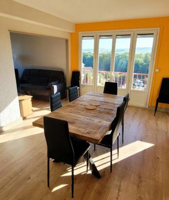 Auxerre Apartment | LE PHARE