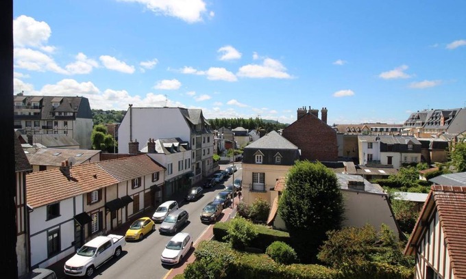 Deauville City Centre Apartment | Le Polo