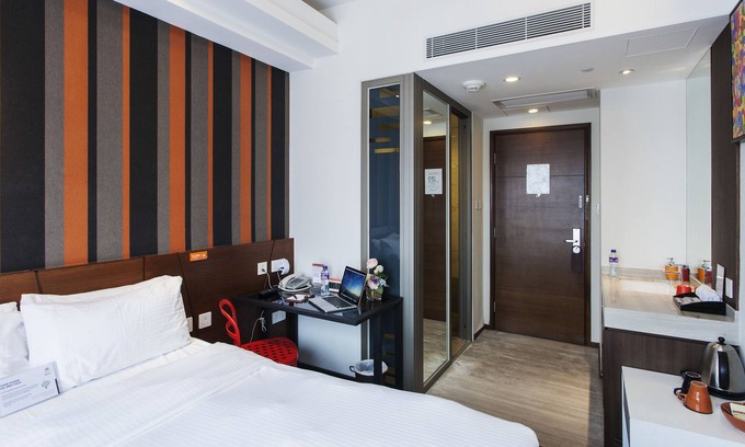 Prince Edward Hotel | Le Prabelle Hotel