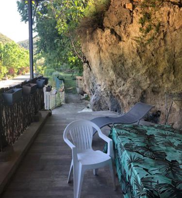 Saint-Guilhem-le-Desert Apartment | LE ST GUILHEM