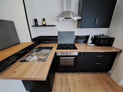 Lens Apartment | le studio d isa