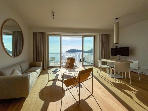 Trebeurden Apartment | LE TAUREAU T3 Trebeurden acces plage piscine et vue mer