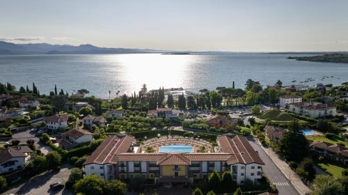 Monte Apartment | Le Terrazze sul Lago Hotel & Residence