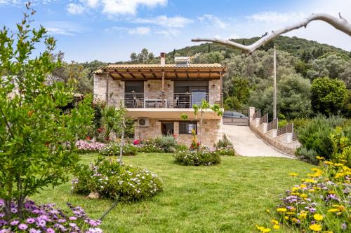 Spanokhorion House | Lefkada view villa Vasiliki 1